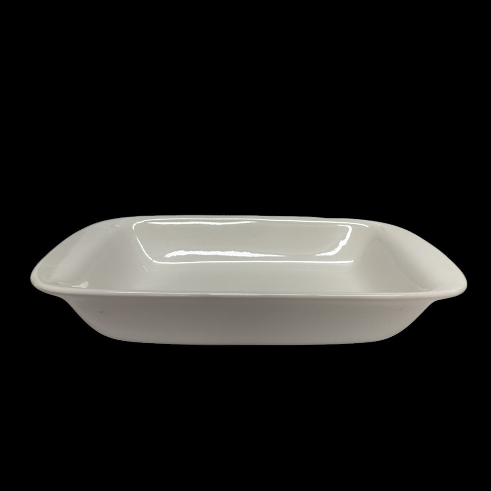 IQ Accessories Inc. White Baking Dish Vegetable EUC 9.5 x 5.75 x 1.75